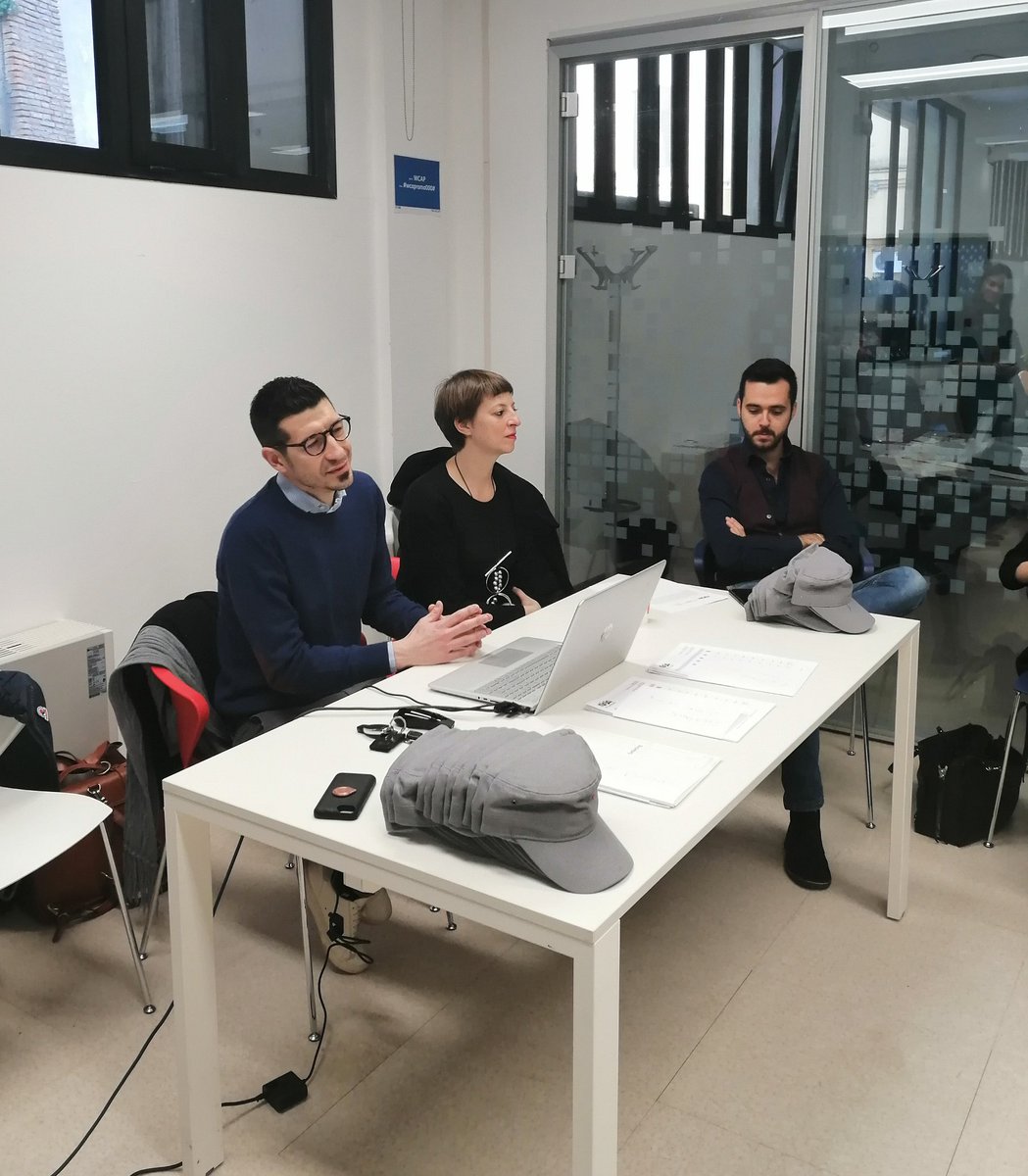 I tutor di Roma <a href="/si_mariani/">Simone Mariani</a> e <a href="/bbumi/">chiara_mente</a> danno gli ultimi consigli ai propri Guerrieri prima di affrontare il decimo brief: presentare dinanzi alla giuria.  #ninjafactory