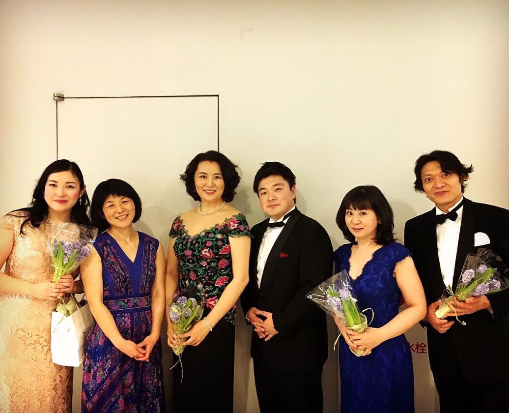 yayoitoriki's tweet photo. 荻窪地域区民センター協議会40周年記念コンサート「春とオペラとヴァイオリン」
#fineconcerto
#杉並公会堂 #荻窪
#髙橋絵理 #小埜寺美樹 #山﨑貴子 #寺田宗永 #東野匡訓 #鳥木弥生 https://t.co/rkH4qpffTR