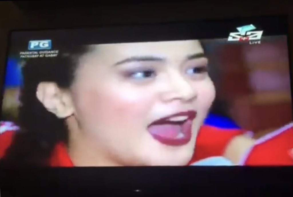 BellaaIsip's tweet photo. .... sige lapit pa. LAPIT PA!!!!!! 😭😭😭 @ustprime #UAAP81Streetdance #UAAPSeason81  #USTPrime https://t.co/esTwTx5cKT
