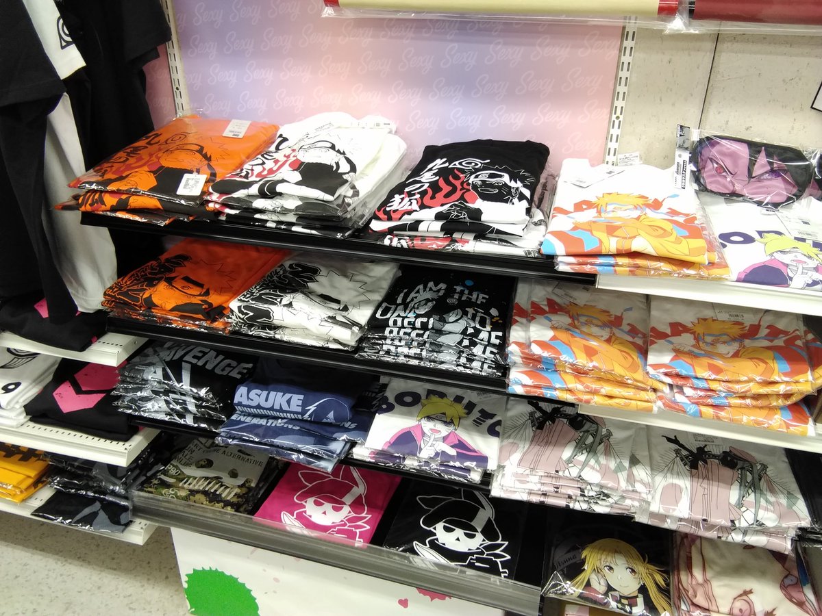 Guf 大阪日本橋の個性的なキャラクターショップです 当店2階にはナルト エヴァンゲリオンなど人気アニメ作品の商品もございます Guf 大阪 日本橋 難波 Osaka Namba Nippombashi 오사카 ナルト Tシャツ エヴァンゲリオン Naruto Evangerion