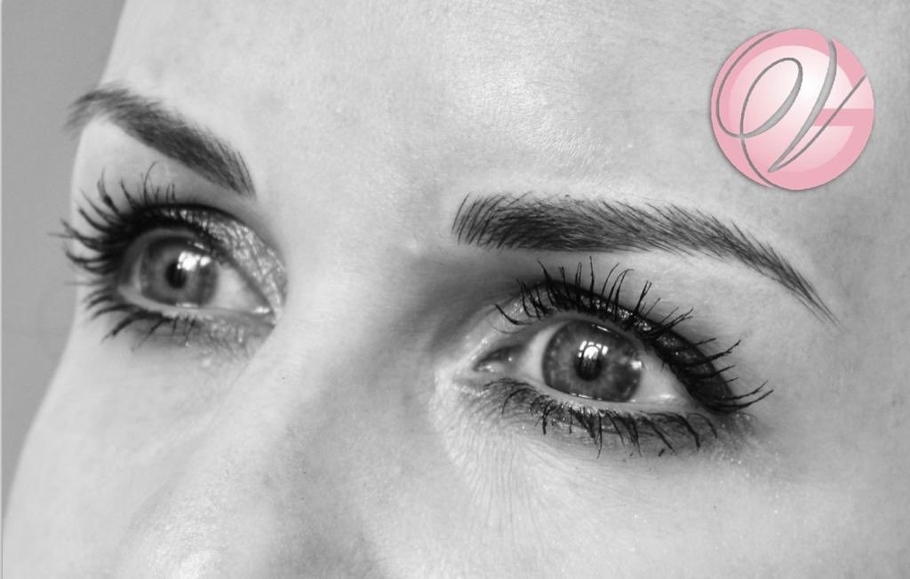 geraldinevilj03's tweet image. Stunning, striking, perfectly natural looking eyebrows microbladed by Geraldine. For more information or to book a consultation, please contact us on enquiries@geraldineviljoen.co.uk ✨👀#beauty #powerbrows #permanentmakeupartist #microbladingartist #permanentmakeup #pmu #spmu