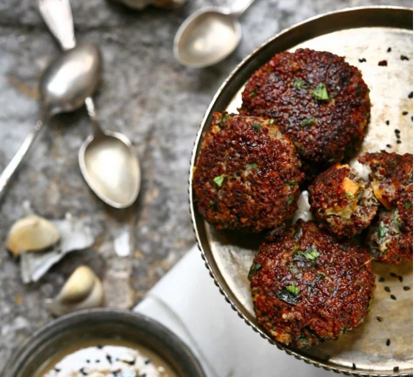 ThomasSeear's tweet photo. BLOG: Falafel! A rare vegan recipe from my recipe list.
Falafel is simple, versatile and popular across all age groups; give them a go!
https://t.co/xsXjLeRYOk
- picture courtesy of Wix. https://t.co/211zfUCjYT