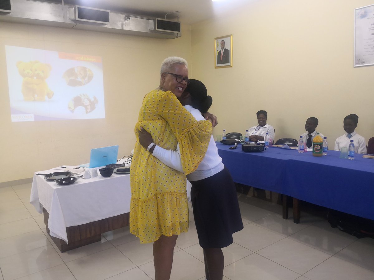 TelOneZW's tweet photo. Our Girls from Sakubva High 1 and Nyamauru High Schools are receiving Grooming, Etiquette and Personal Branding training by Odiline Kava #TelOneQueenmakers #TelOneInTheCommunity https://t.co/ecMspRSApL