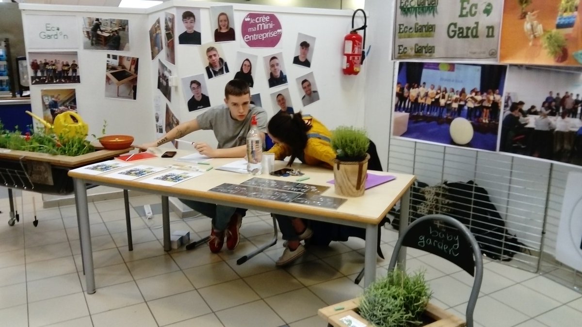 Portes-ouvertes ce matin au lycée EIC à Tourcoing. Venez nombreux !