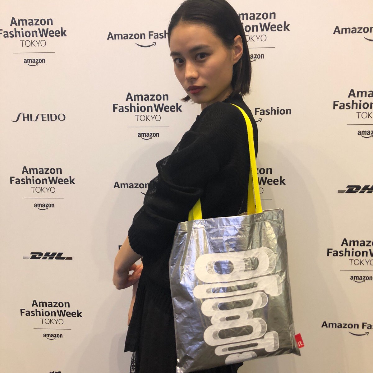 RakutenFWT's tweet photo. #AmazonFWT コレクション発表も残り2ショー!今回も、ショーを #シャープ の大画面でも観覧可能です。最後まで #AMFWT に乞うご期待ください😊🙌
#SHARP #アマゾンファッションウィーク #AmazonFashionWeekTOKYO #fashionweek #tokyo #東京 #2019aw #2019秋冬 #渋谷ヒカリエ https://t.co/u83MUujuj5