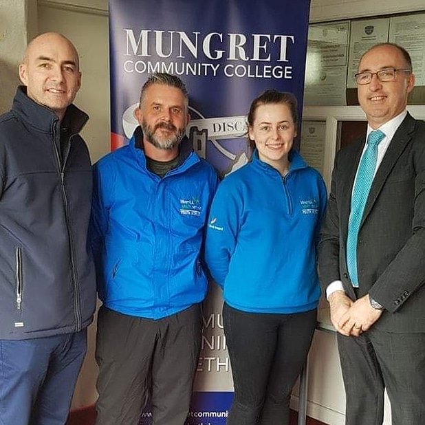 limerickyouth's tweet photo. Gordon & Shelley from our #Ballycummin Detached Youth Work Project speak about our #youthwork progs with Metropolitan Mayor @DanielButlerFG & Liam O'Mahony, Principal @mungretcc #limyouth #lys @ywirl @LimClareETB @DCYAPress #youthworkchangeslive https://t.co/cbGh6YlQid