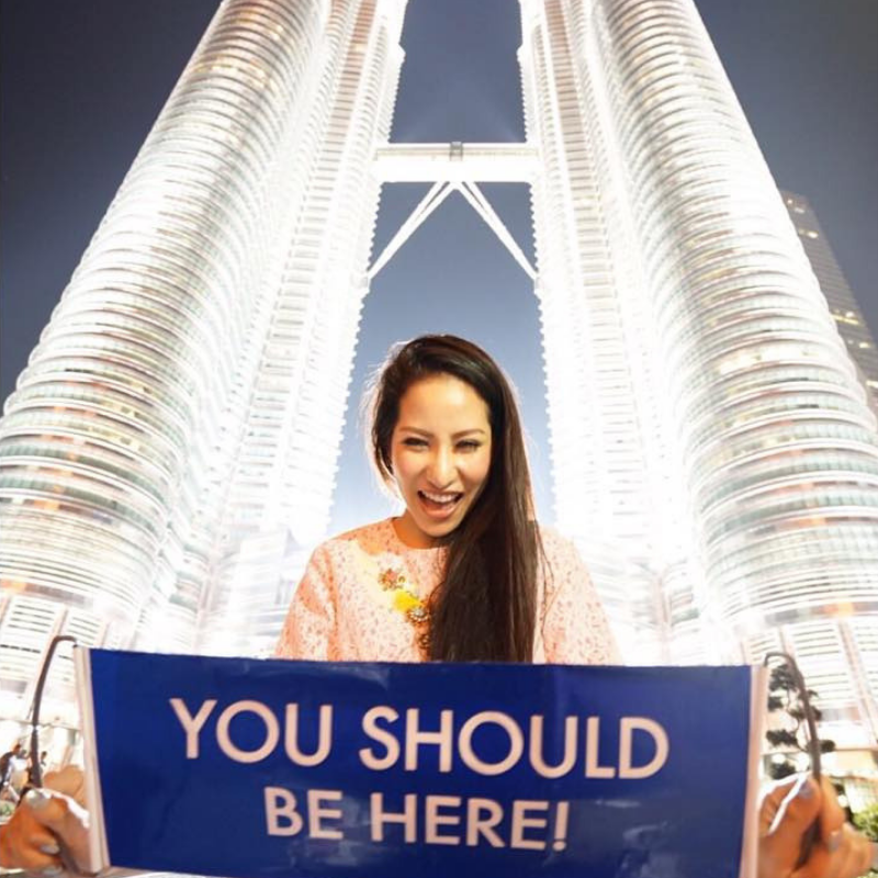 WorldVentures's tweet photo. Shout out to Amie Chontida for reppin' the #littlebluesign. 

We see you girl! 💖 #YSBH #WVFamily https://t.co/KOaXJKuxLS