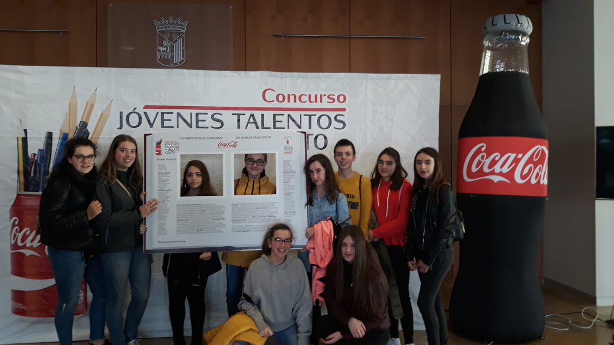 IESRioCuerpo's tweet photo. Los alumnos y alumnas de 2° ESO en el concurso de relatos "Jóvenes Talentos". ¡Lo hemos pasaso genial. #JóvenesTalentos #Componiendo #Redactando #2ESO #CAEM #Salamanca #Concursoderelatos #DptoLengua https://t.co/8EWF2KpkVJ