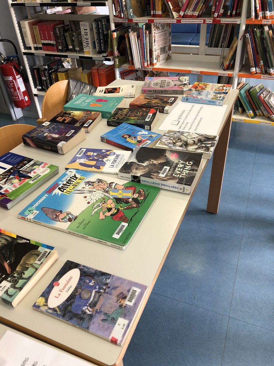 3emedias's tweet photo. Présentation des clubs au CDI.
#POpablo https://t.co/BzDPrEcayG