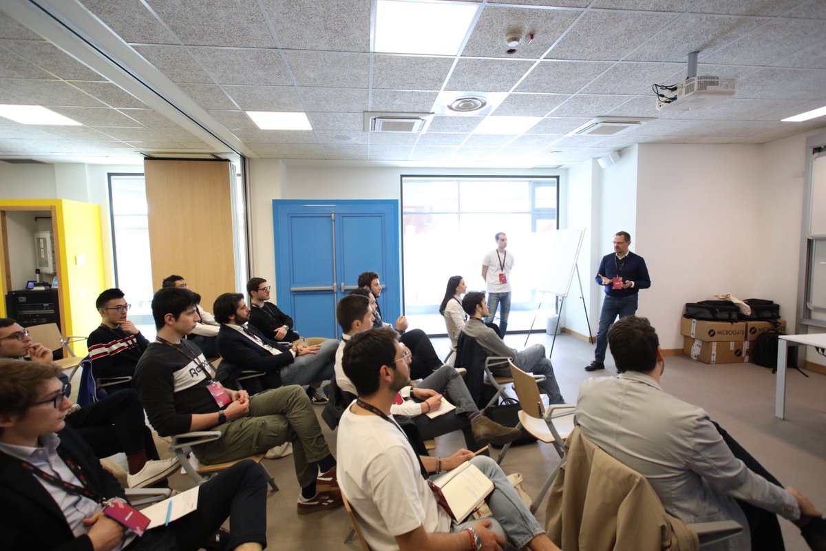 UniLUISS's tweet photo. Storytelling, legal liability, artificial intelligence, open innovation and other topics from the #UpsideDown. The workshop sessions have officially started! #TEDxLuiss https://t.co/NpSLPGxgkS