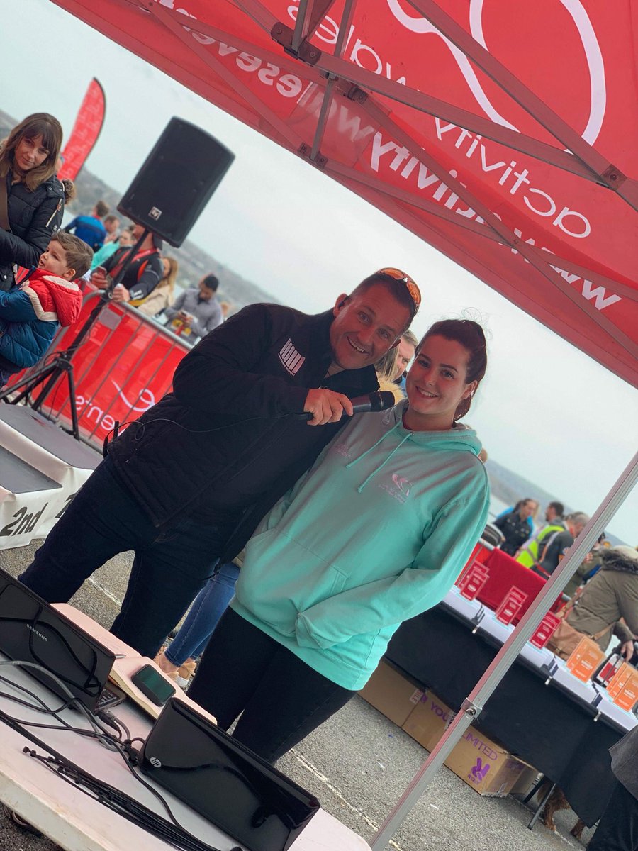 GowerCollegeSwa's tweet photo. Mae ein myfyrwyr Gradd Sylfaen Rheoli Digwyddiadau wrthi’n gweithio’n galed yn #DuathlonyMwmbwls @aweventsteam!
Mae popeth yn edrych yn wych ac yn rhedeg yn esmwyth. Gwaith gwych, bobol 👏🏼👏🏼👏🏼
#ysbrydolirgenedl #activitywalesevents #cy https://t.co/NNpgIWkby7