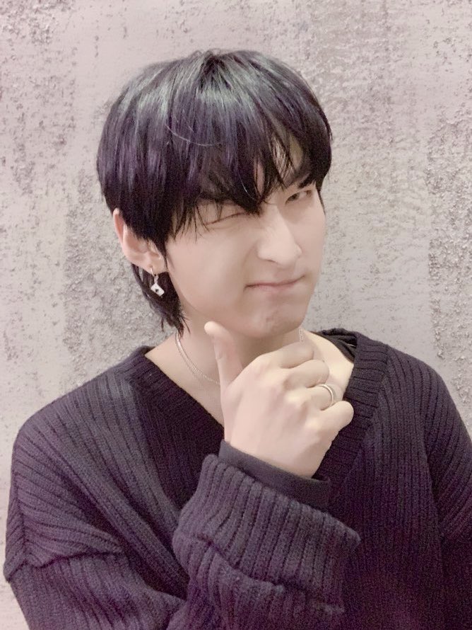 [#Happy_SF9_900DAYS] 쭈옹이의 매력은 따봉👍

#SF9 #에스에프나인 #주호 #ZUHO 🦁