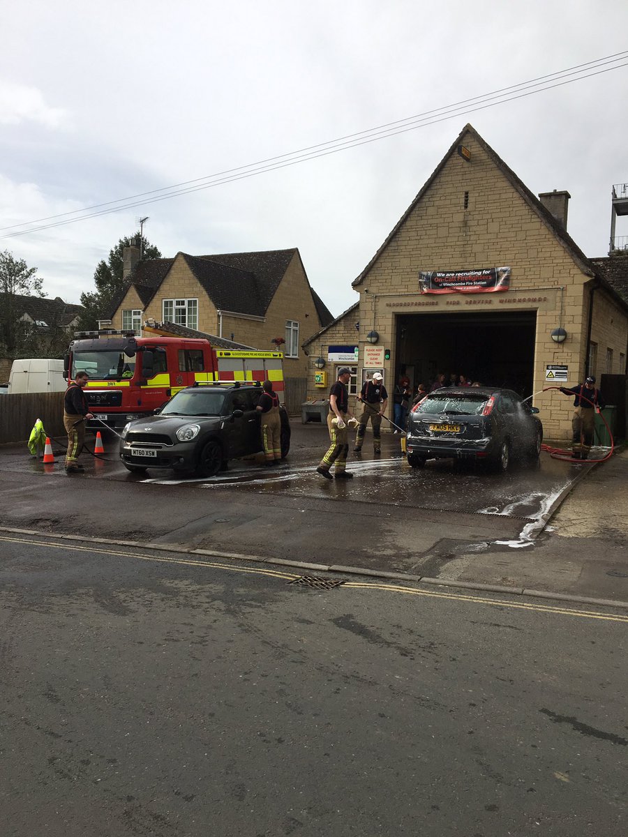 Winchcombe charity car wash well underway <a href="/Glosfire/">Gloucestershire Fire and Rescue Service</a>