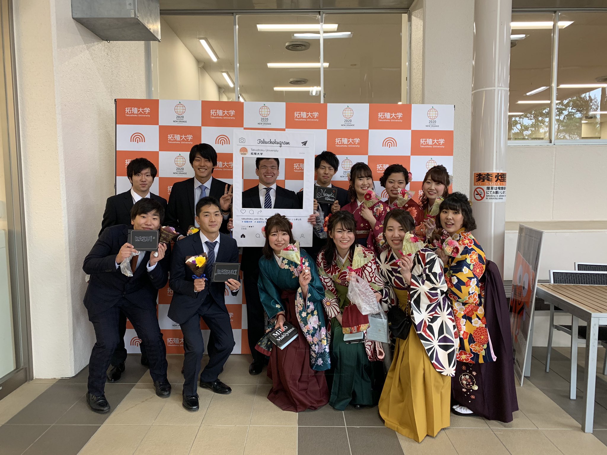 拓殖大学水泳部 本日は卒業式でした 水泳部から13名の先輩が卒業されました ご卒業おめでとうございます 水泳部での経験や想い出を胸にこれからは社会人として頑張ってください 私たち在校生は先輩方をこれからも