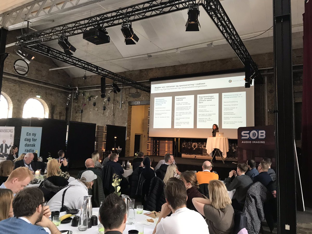 Jura i den skarpe udgave på <a href="/radioradiodk/">RadioRadio</a> med <a href="/MoshChristina/">Christina Moshøj</a> fra @DanskeMedier - find slides på web i næste uge.