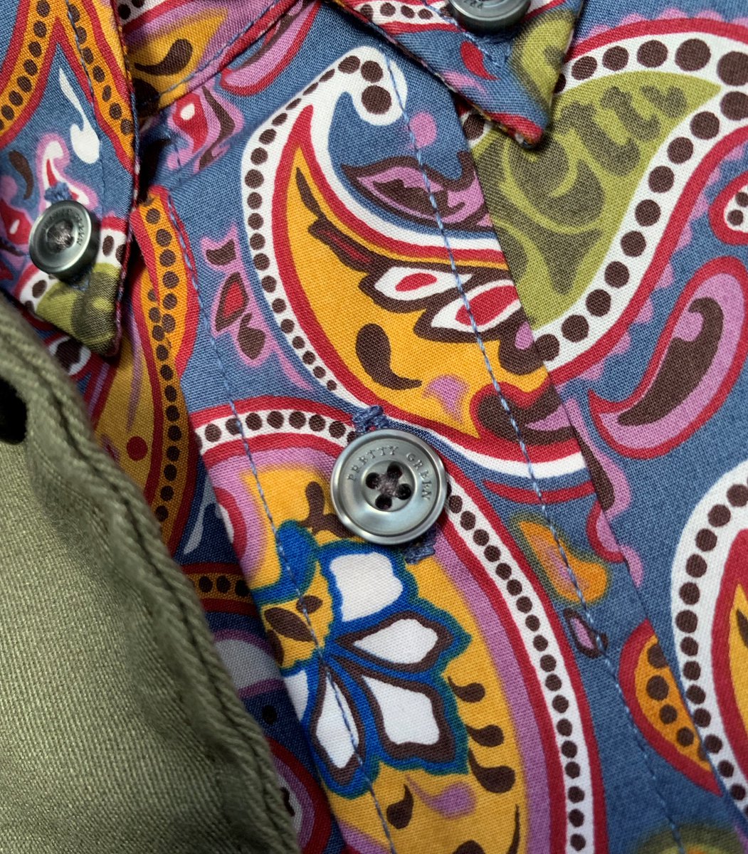 Good Morning London Town, how are we? 

We are open from 10-8pm for all your pretty green needs✌️💚

#SaturdayMotivation #PrettyGreen #welovepg