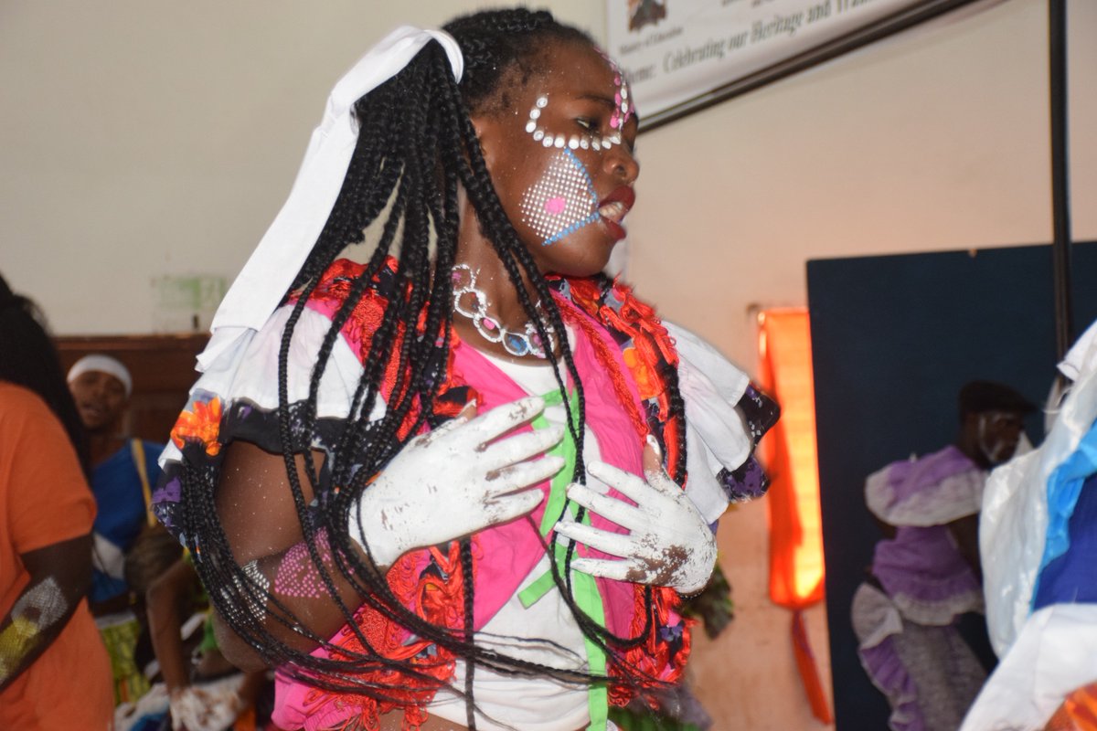 KupaaF's tweet photo. #KUPAA #KUPAA2019 Kabianga University were here with a Cultural dance. Super serious!!!!!! @kabiangavarsity https://t.co/fPsese6l0L