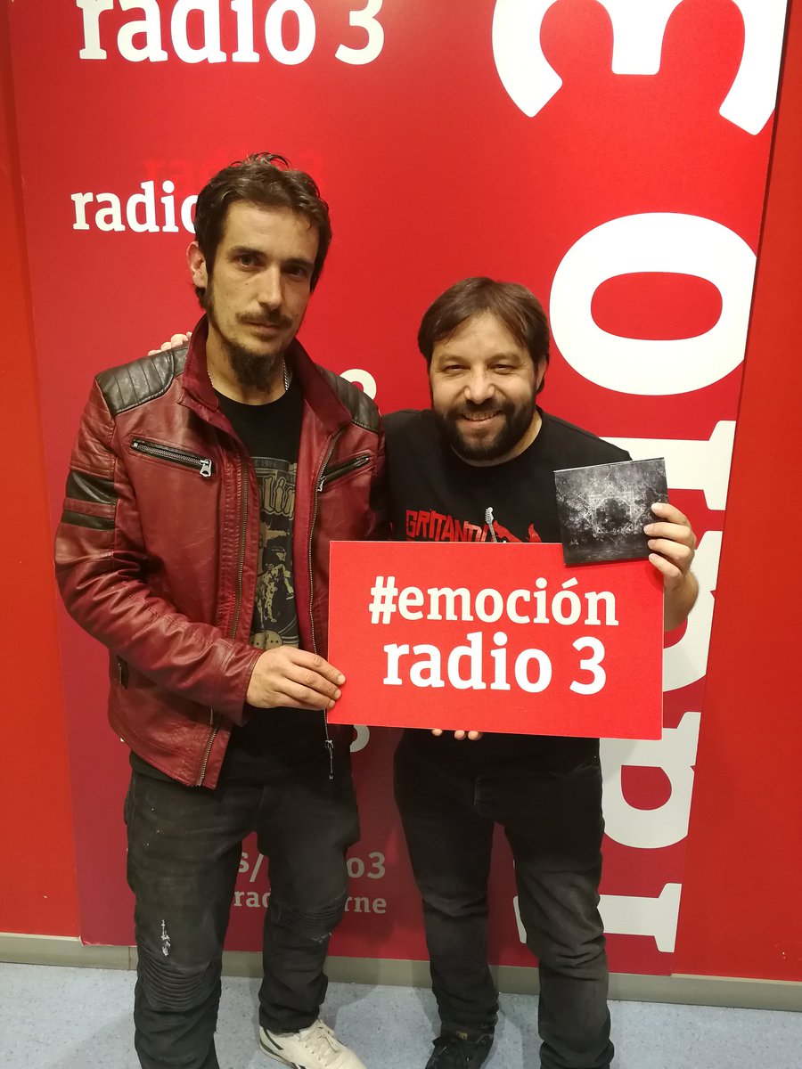 DodekaComunica's tweet photo. ¿Has escuchado ya la entrevista de Aitor Velázquez de @horazulu en @vuelofenix_r3?
Pues dale caña antes de venirte al concierto de esta noche en la #SalaMonLive👌🏼⬇️
https://t.co/ATbWUMvaWq https://t.co/2n9DQ1kp7v