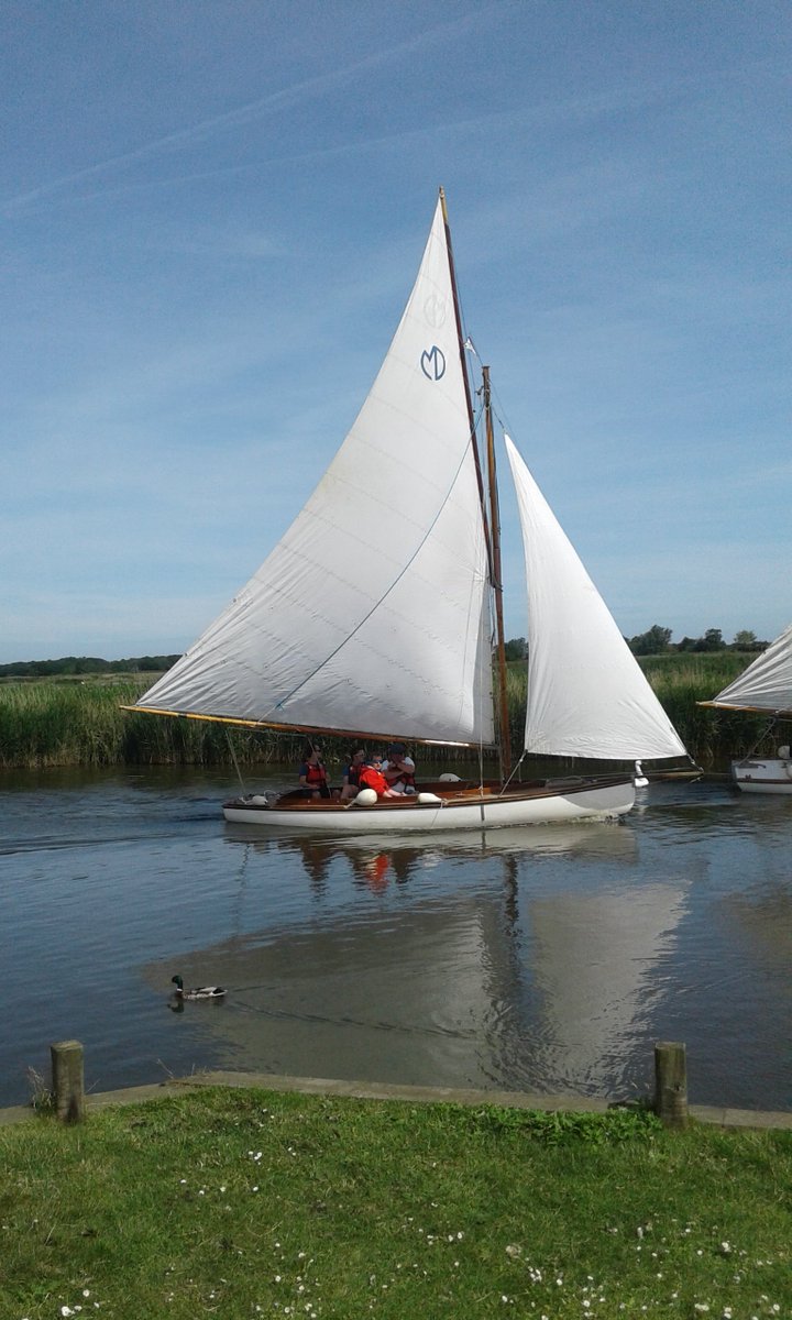 marthamboats's tweet photo. Half deckers are a great way to have fun on the #Broads for a #day! These great day boats can take up to 6 people, so why not bring your #family & #friends along for a ride!
#sailing
#broadssailing
#daysailors
#boats
#NorfolkBroads
#Martham
#Hickling
#classicboats
#halfdecker https://t.co/usTmN73pQ2