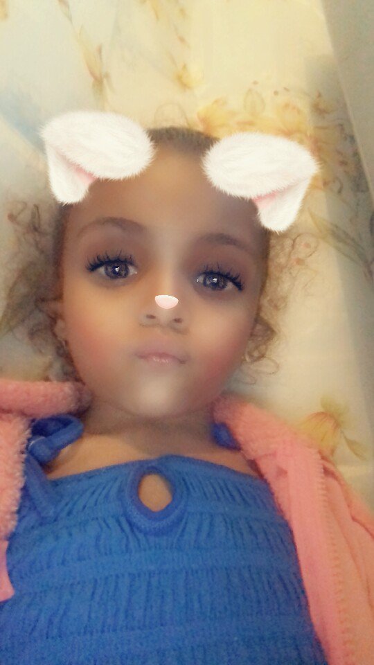 KellyLyra3's tweet photo. Gatinha da mamãe👩 😍 https://t.co/NWEDgDq3hf