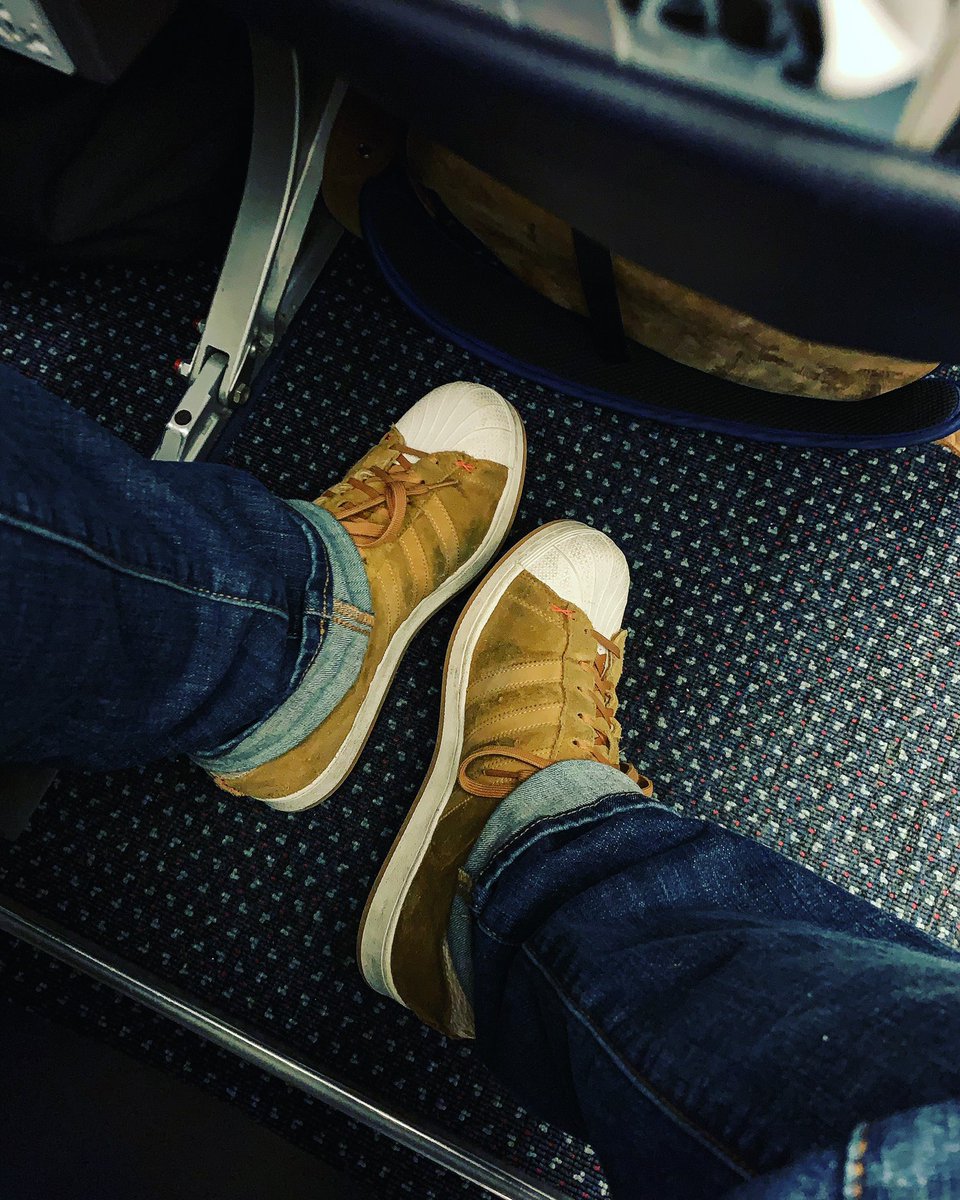 Chefbriduff's tweet photo. Iβve flown enough this year that Iβm hoping that @americanair is gonna let me captain this one to Vegas!! #whaddyasay?
#duffified #foodacrossthenation #kicksintheair #Fbic #ncbshow19 https://t.co/owPaBlxrkD