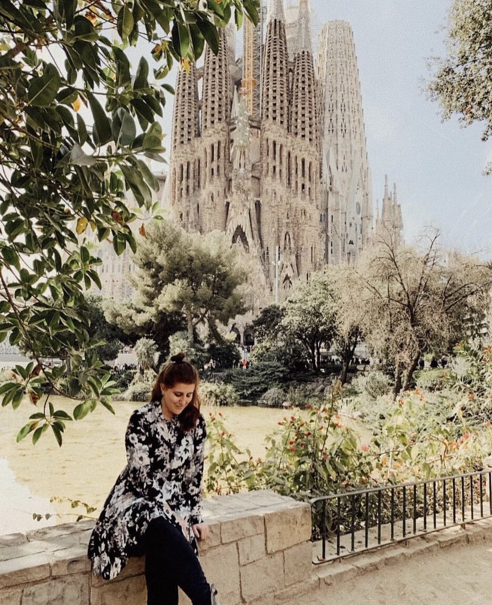 MeliaBcnSarria's tweet photo. Fall in love with Barcelona 😍 #ExploringBarcelona #soulmatters
IG pic by redbetter https://t.co/zTHEv9d0uH