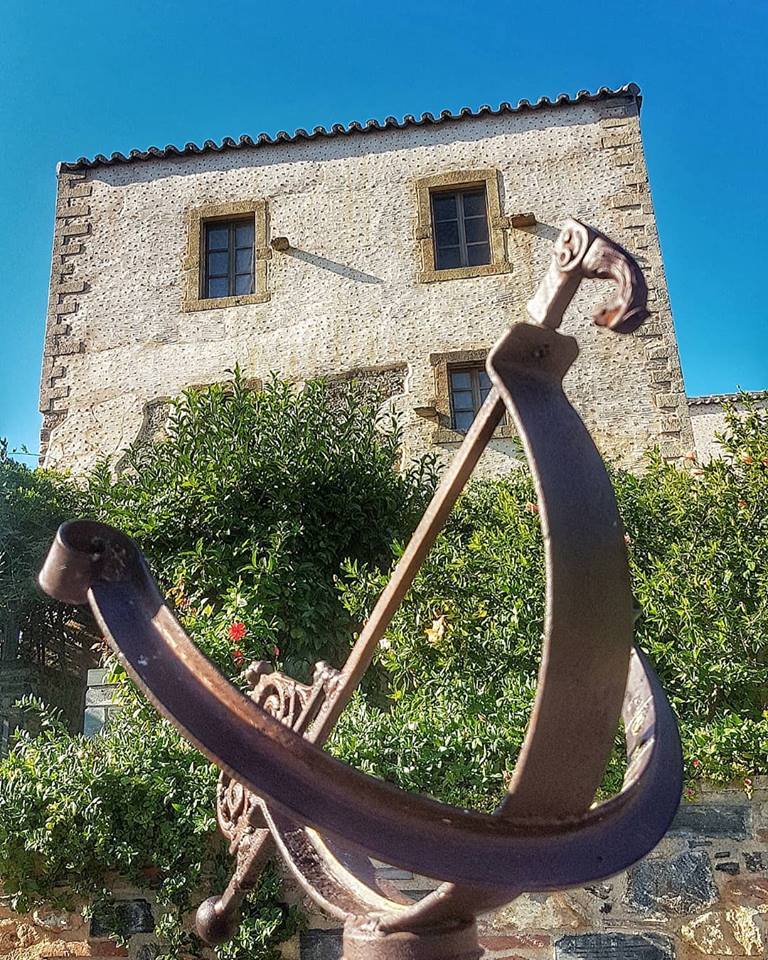 Count the time in sun rays!
Thanks for the photo the voyager voice!
#KinsternaHotel #Sundial #Monemvasia #Greece