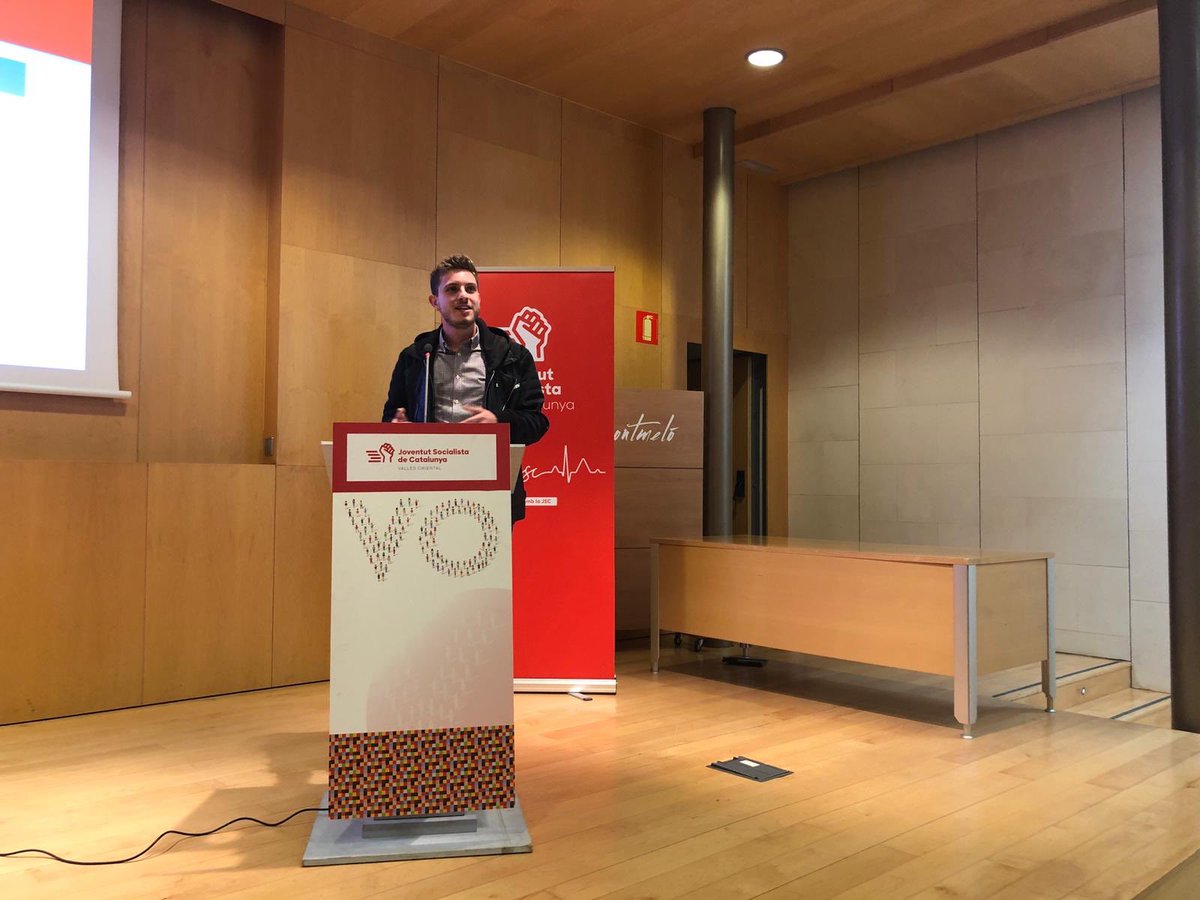 jsccatalunya's tweet photo. Presentació del Pressupost per l'exercici 2019-2020 per part del secretari d'organització @OtGarciaRuiz #CNJSC https://t.co/NE7fxrbCFD