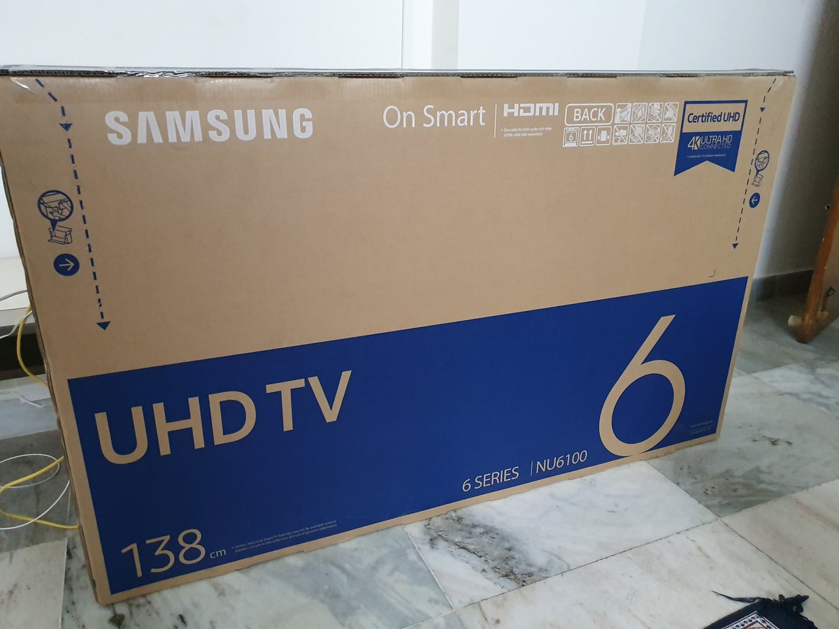 Got the Samsung 4K 55" NU6100 UHD TV that was recently launched that many of you asked me to test out goo.gl/vKf3K5 Will try to post a video on it by early next week.