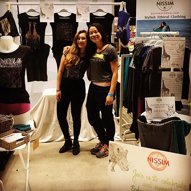 EmmaNissim's tweet photo. 🌞Brighton we are ready for you🌞
Come and visit us at stand I6A - we got some AMAZING offers on🛍🎁
.
.
.
#vegfest #brighton #vegan #show #new #collection #endangeredspecies #conservation #screenprinting #ethicalfashion #sustainablefashion #sustainable … https://t.co/cvQYOoMeS9 https://t.co/fP3FoR7u7u