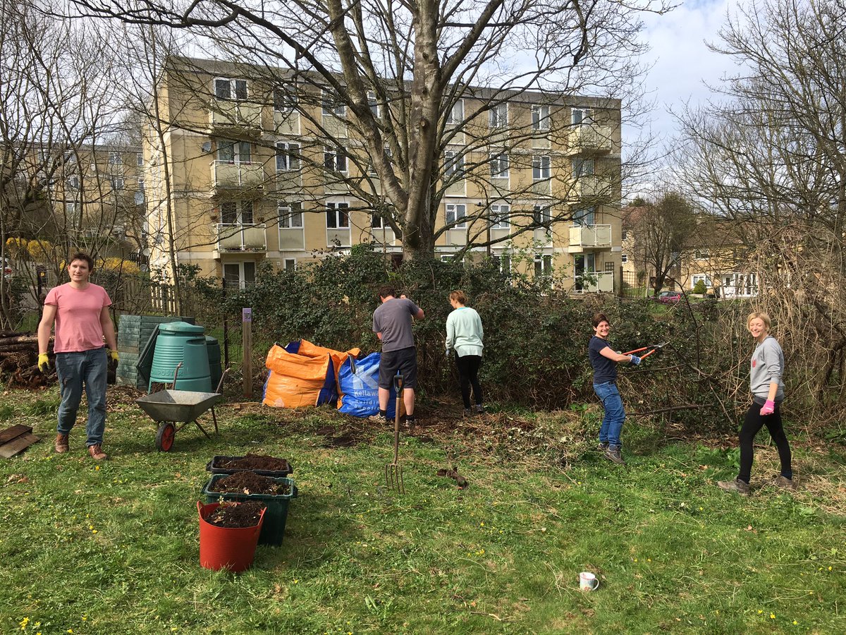 ChantryMeadRoad's tweet photo. Look at all this amazing @PTAMoorlands help!! https://t.co/k8Ho2bMDSw