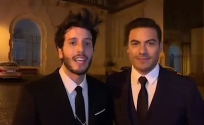 LaPoPRed's tweet photo. Carlos Rivera y Sebastián Yatra como embajadores del Papa Francisco: Carlos Rivera reveló a través de un enlace desde Roma la felicidad que le embarga luego de ser nombrado embajador, junto a Sebastián Yatra, de la Fundación Scholas del Papa Francisco.… https://t.co/avnYhA7v8H https://t.co/9ToIbKNrxI