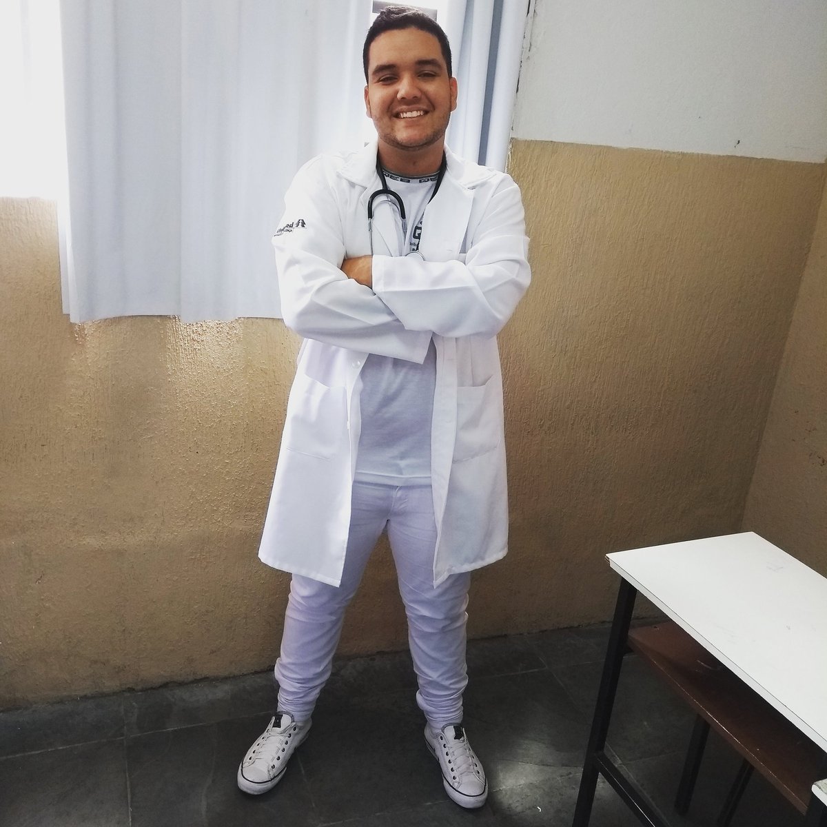 RosaKelveen's tweet photo. ❤️😎
#Enfermeiro
#CirurgiãoGeral
#DeusNoControle https://t.co/329mtmcPjw
