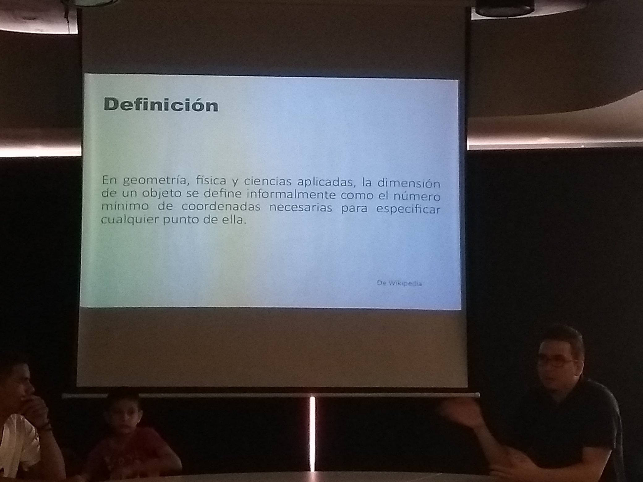 Diapositiva de definición de dimensión.