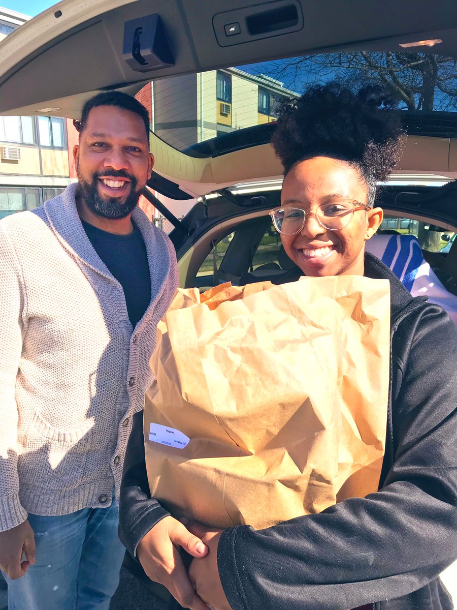 thetpchurch's tweet photo. This morning our TPC Family was out early to delivery meals to people in need with @foodandfriends. #TPCCares #ServiceSabbath https://t.co/ZD7OgXBIGN