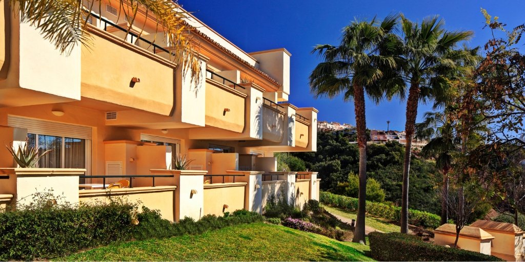 GreenlifeGolf's tweet photo. Greenlife Golf apartments, studios and suites in one of the exclusive areas of Marbella!
Click Here ➡️ https://t.co/CxguHXjgQ3
📞 +34 952 839 142
📧 golf@greenlife-golf.com https://t.co/G7GNpG1Szb