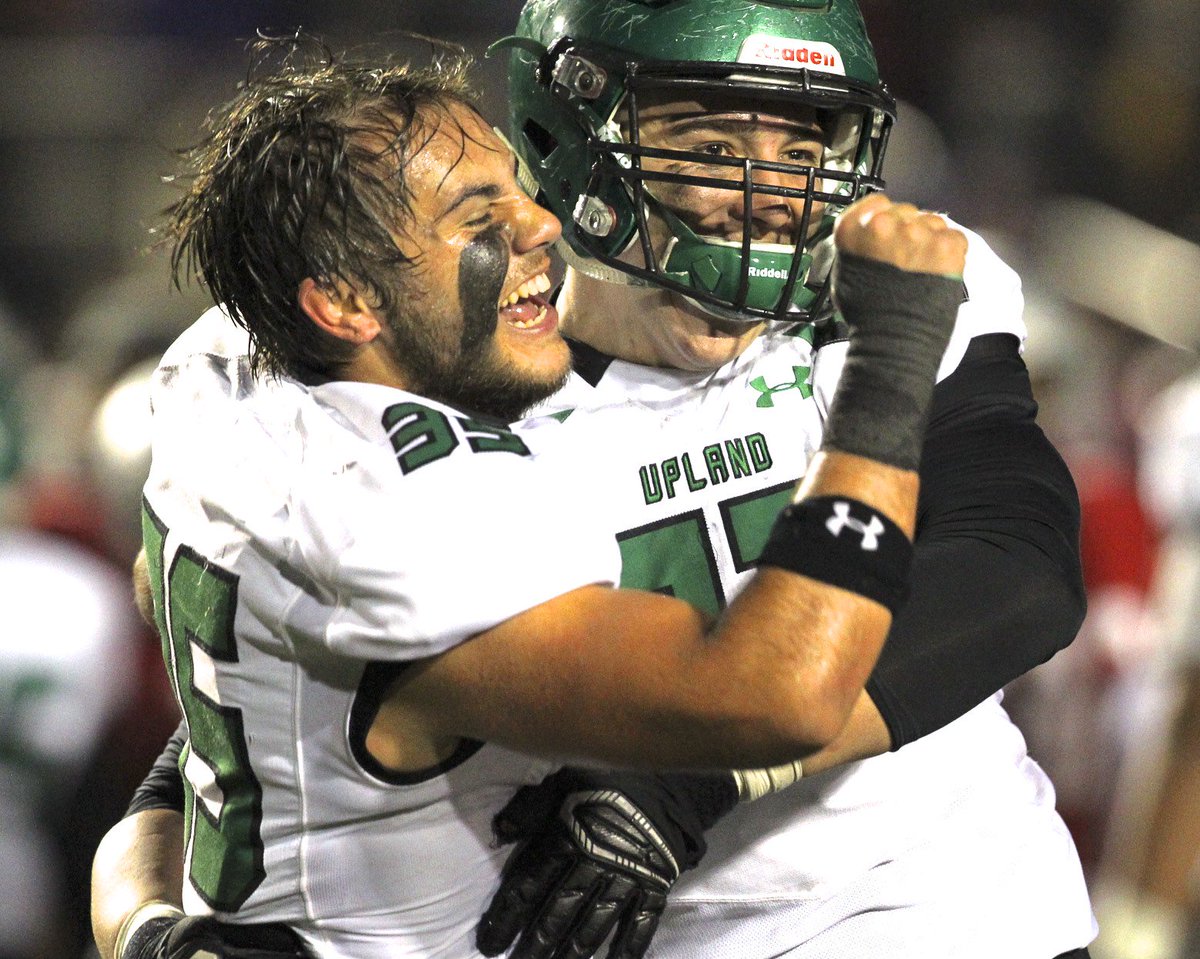 ApacheSam's tweet image. JUBILATION - Upland High seniors Simon Samarzich and Christian Connelly after winning CIF D2 Championship in 2018. Both boys started in the youth programs of Upland at age of 9 years old. What a way to finish !!! #StayedtheCourse  @Uplandfootball @latsondheimer @PeteMarshallLaw