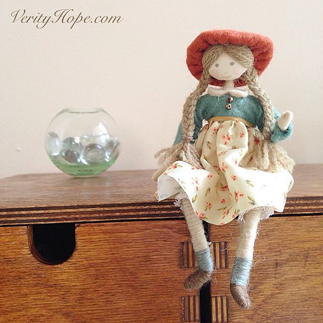 VerityHopeDolls's tweet photo. Madeleine dolls kits have sold out again but I will have a few more in stock soon. They will be the very last ones of this design 🌸🌝💕
#ukhandmade
#lovetomake
#madetomake
#heytheremaker
#helloimhandmade
#creativityeveryday
#thehandmadeparade
#handmade… https://t.co/HTbSSy7GON https://t.co/PpbcJDOiKw