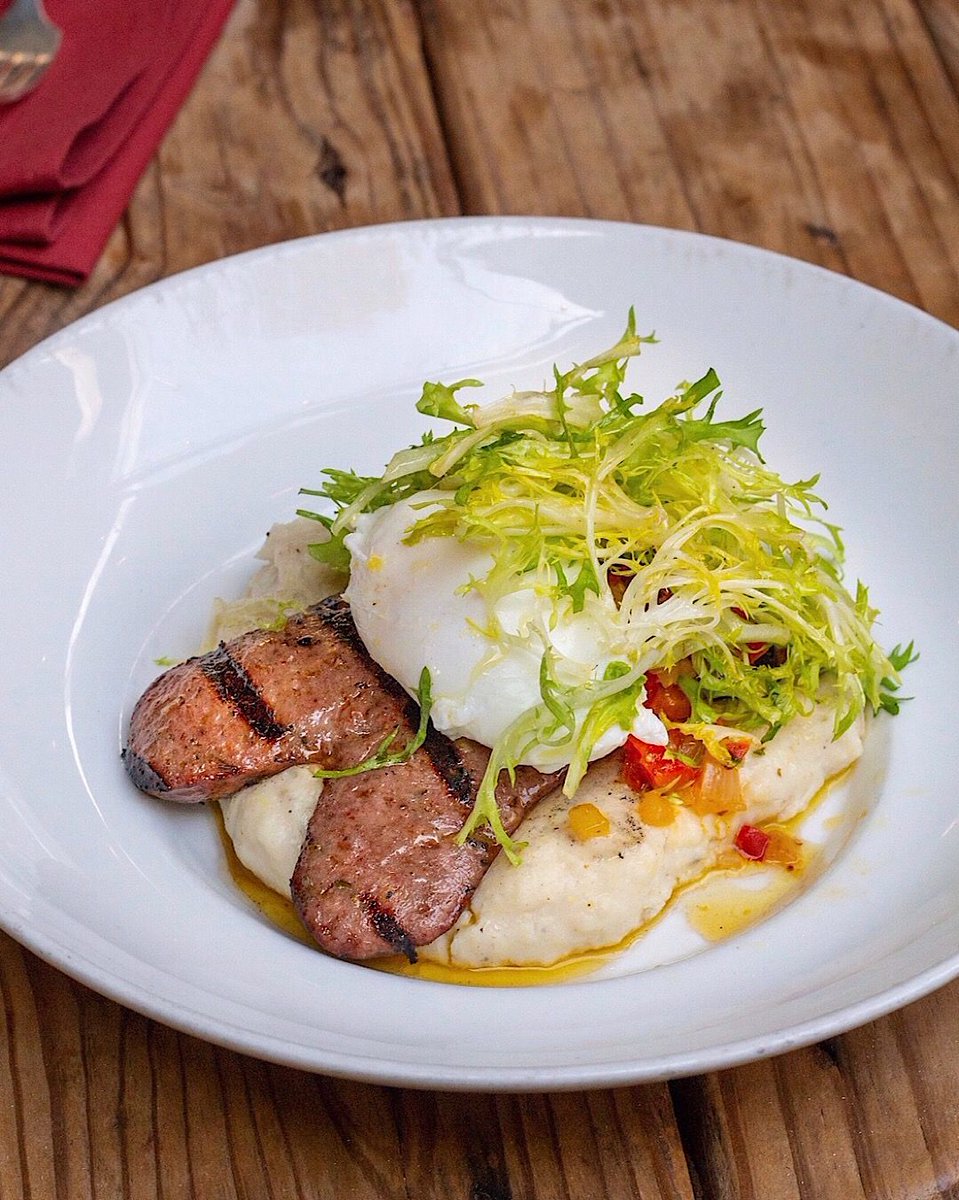 Our housemade butifarra sausage for brunch! With creamy grits, a poached egg and frisée salad. #Brunch is 10 am - 2:30 pm all weekend
...
#breakfast #lunch #brunchtime #weekend #hookandladder #sacramento #midtownsac