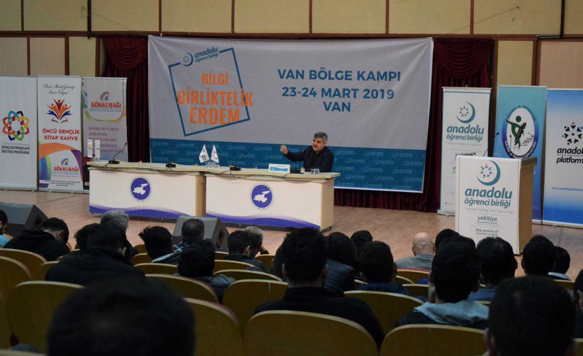 anadoluogrenci's tweet photo. “Bilgi Birliktelik Erdem” başlıklı Van bölge kampının 1.günü, hasbihal'in ardından sona erdi.
#AÖBKampta https://t.co/bs2ELzudF6