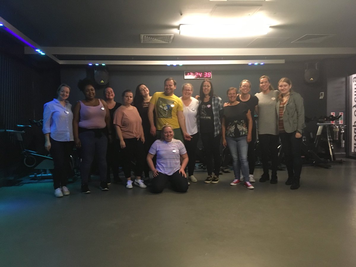 MollyCheerCo tweet media