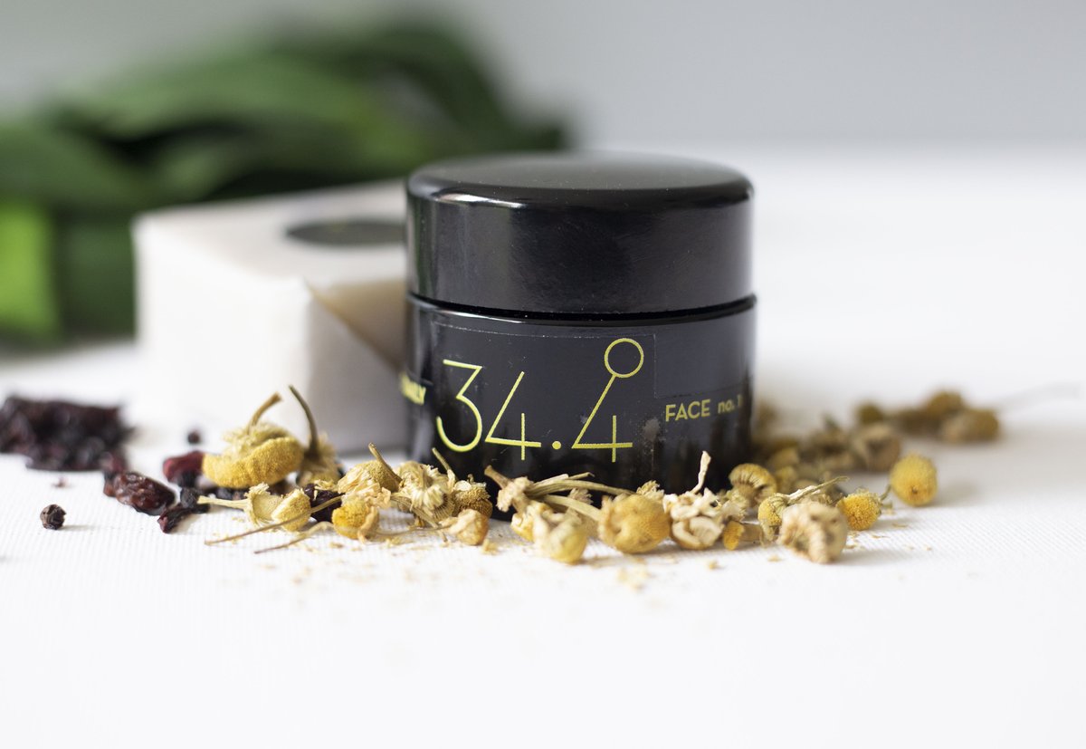 Remember to visit us today at #BroadwayMarket. We'll be there till 5pm.
You can also visit us at our 'shoffice' in the Cobbled Yard,1 Bouverie Road on Saturday and Sunday from 12 to 5pm.

Photo by: instagram.com/chasing_shadow…

#thirtyfourpointfour #crueltyfree #organic #LondonMarkets