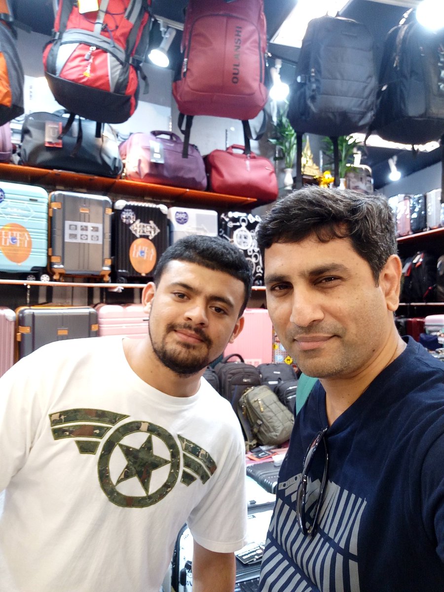 KartikDayanand's tweet photo. @layphyu8484 Pleasure is all ours. Glad to have met you. Do keep posting your views about Telugu films on Twitter 😀.

Here's our pic from yesterday. https://t.co/ZI2LI7YOwX
