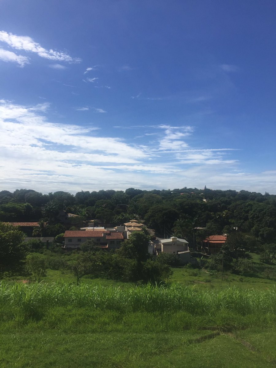 RaquelManduca's tweet photo. Aqui em Bh-Mg tá 21º mais o friozinho e booom soo.
Vista linda do bairro Nova Pampulha 😍
#FalaBrasil https://t.co/CqQ4icas4P