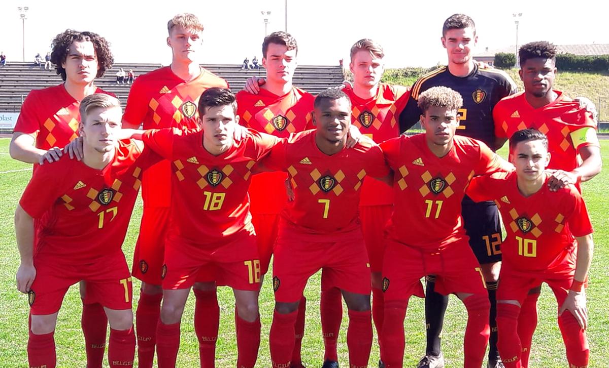 RoyalBelgianFA's tweet photo. 🥅 U19 🆚 @FSSrbije ➡️ 0-2! 😍👏🏼  

🔜 🆚 @ffukraine 🇺🇦

⚽ 20/3 (15:00) 🇮🇹🆚🇧🇪 2-2
⚽ 23/3 (11:30) 🇷🇸🆚🇧🇪 0-2
⚽ 26/3 (15:00) 🇧🇪🆚🇺🇦

ℹ️ https://t.co/iKQKRQwxD7
📈 https://t.co/hdKUQj1ALo

#U19Euro #COMEONBELGIUM 🇧🇪 https://t.co/EQi62kD8fd