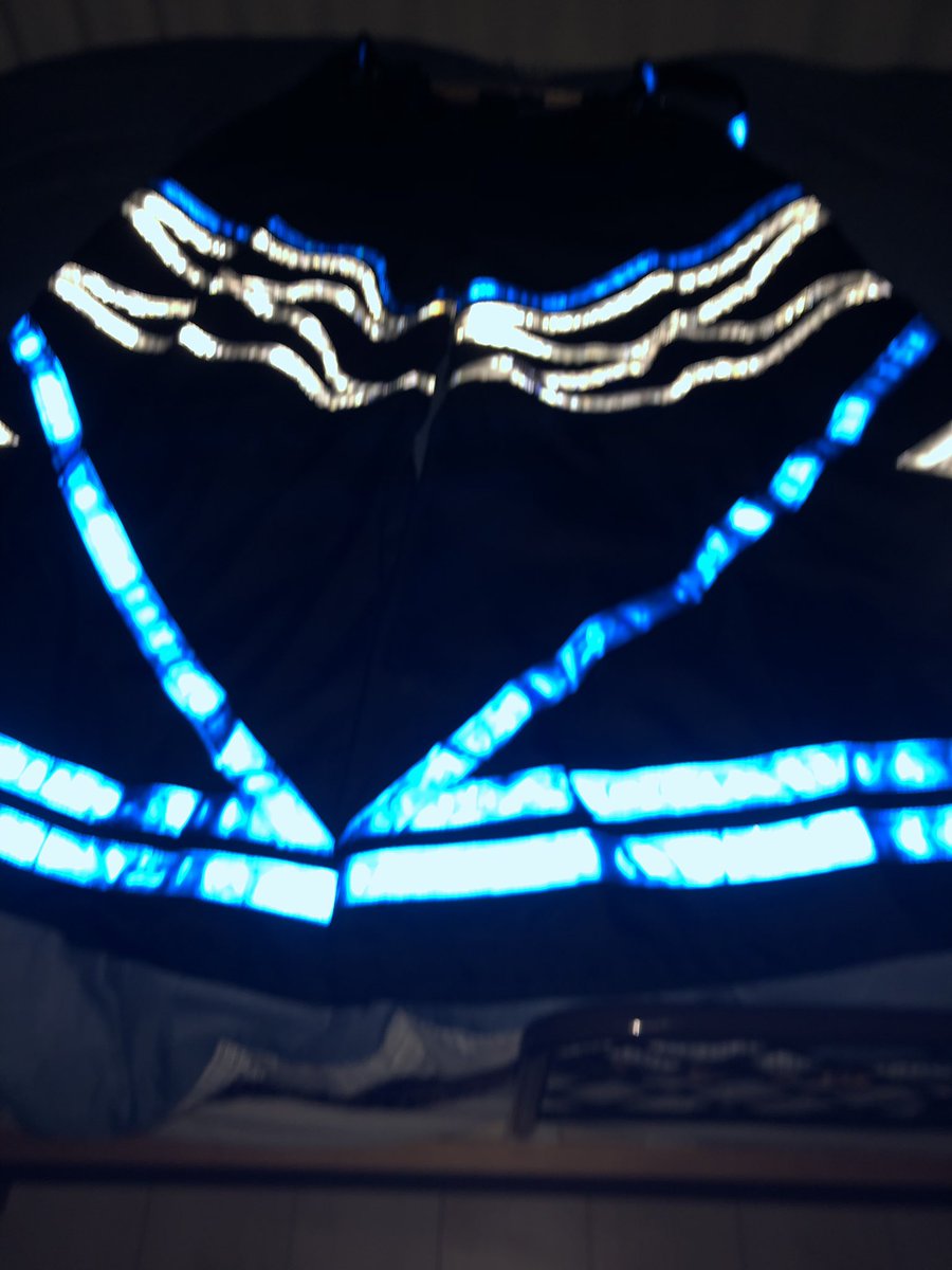 SHADOW_shuffle's tweet photo. new phatpants!!!
#phatpants https://t.co/Zbta5LJVEQ