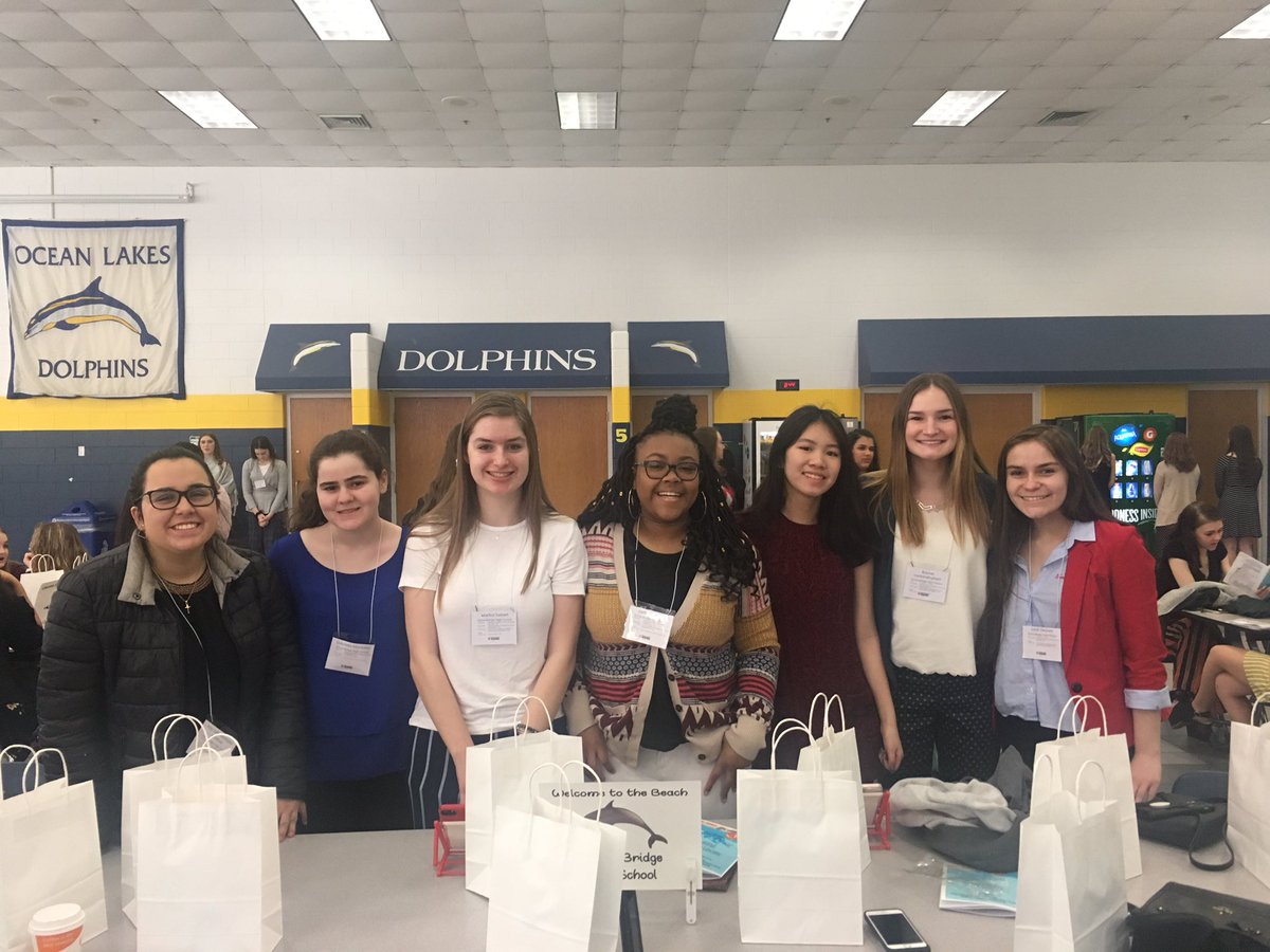 sbhs_edrising's tweet photo. Our students are ready for the competition! Good luck to everyone competing today! #sboe @EducatorsRising https://t.co/XVNBIW2yXR