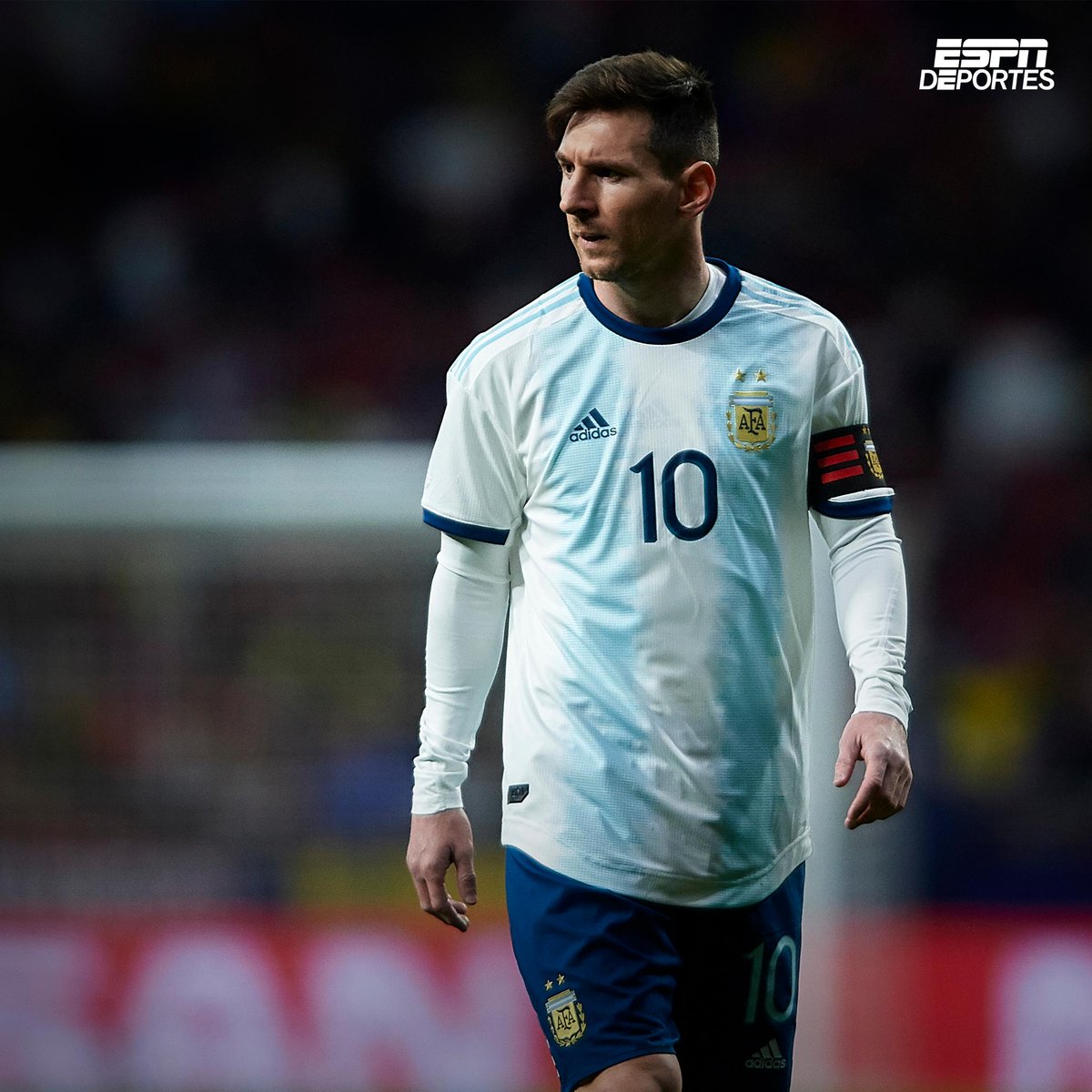 ESPNDeportes's tweet photo. Messi será baja para el amistoso ante Marruecos 🇲🇦, jugó todo el partido y presenta una reagudización del dolor pubiano bilateral. 😕 ¿Será? https://t.co/HnFqwcLRVu
