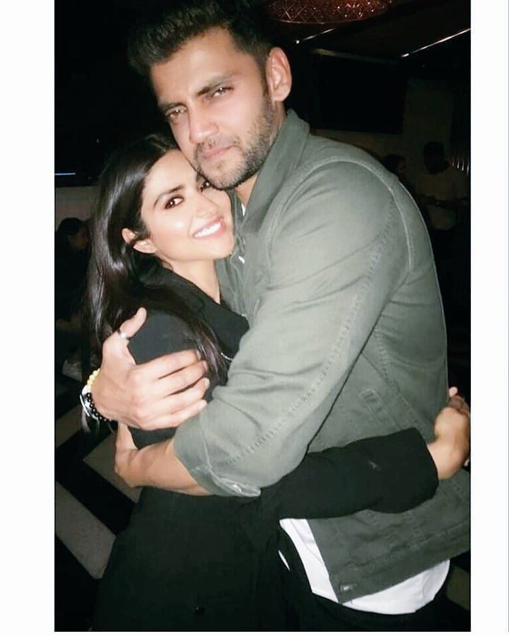 moonblissxoxo's tweet photo. Can they get any more beautiful ๐๐๐๐
My adorable babies ๐๐ #pranutanbahl #pranutan #iamzahero #zaheeriqbal #skf #notebook #notebookmovie #maintaare #laila #bhumro #nailagda https://t.co/5sp3vwhWOS