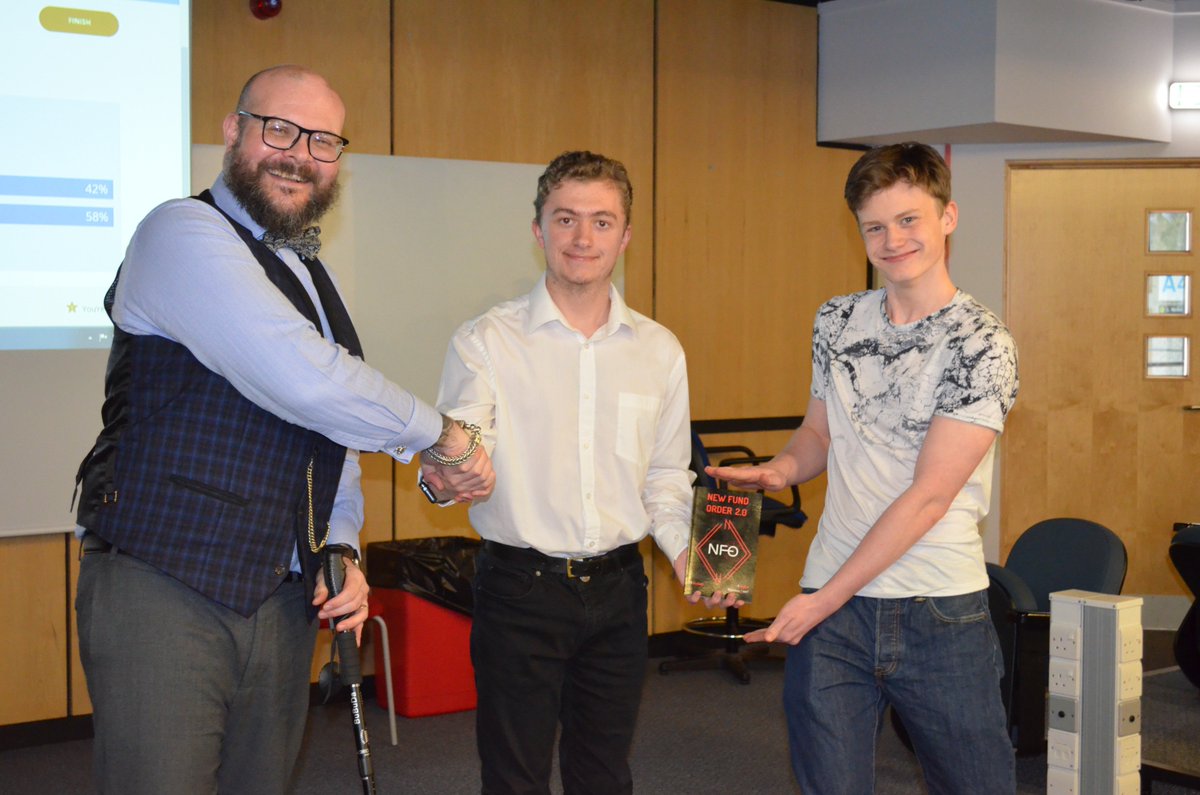 kcampbell_stir's tweet photo. Well done to Luke McEwan & Callum Graham for winning Best Pitch prize at the 4th @StirUni @StirManSchool @StirlingUniSMIF Student Managed Investment Fund Stock Pitch Event on 20 March 2019, and winning a copy of #NewFundOrder 2.0 presented by the author @StirAlumni @JonSBeckett https://t.co/Ka8yKNs8di